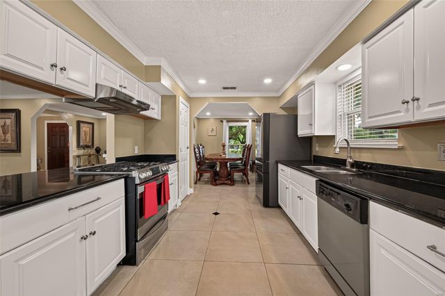 10807 Chimney Rock Road, Houston, TX 77096