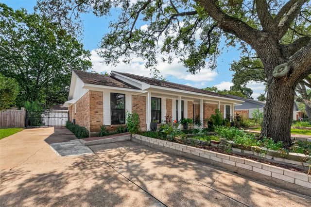 10807 Chimney Rock Road, Houston, TX 77096
