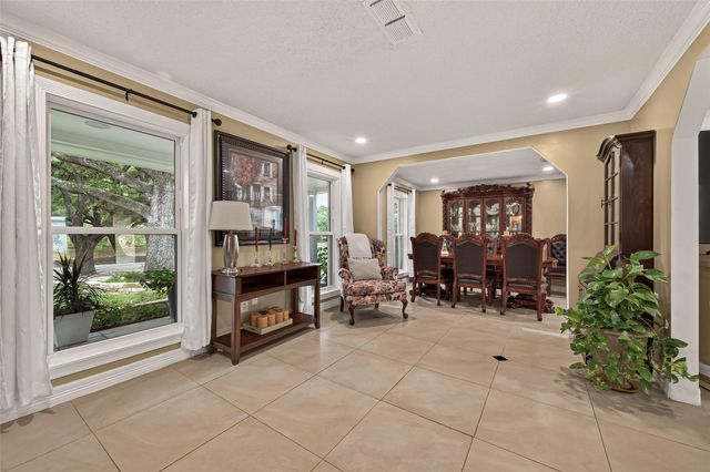 10807 Chimney Rock Road, Houston, TX 77096