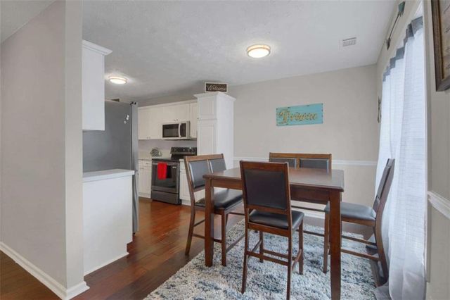 4255 Glen Iris Drive, Cumming, GA 30040