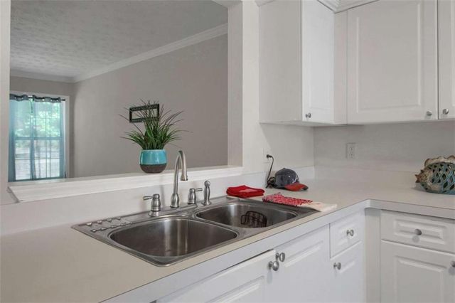 4255 Glen Iris Drive, Cumming, GA 30040