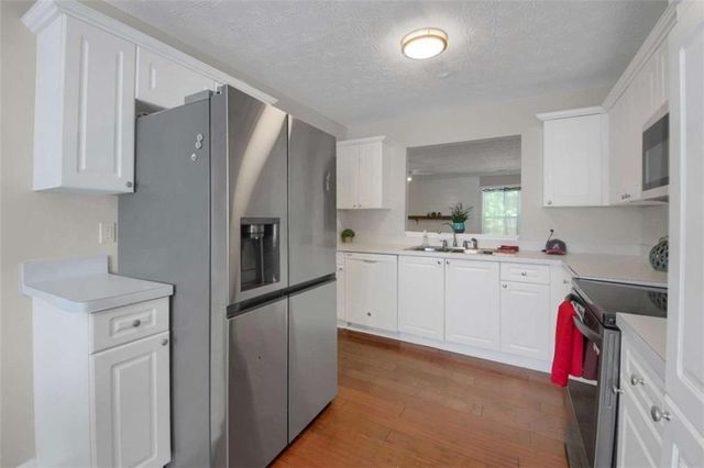 4255 Glen Iris Drive, Cumming, GA 30040