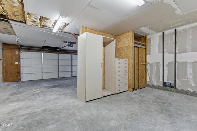 967 N El Molino Avenue, Pasadena, CA 91104