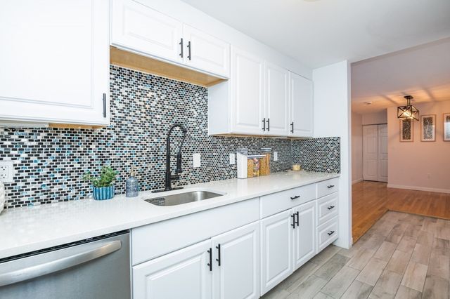 100 Boatswains Way 510, Chelsea, MA 02150