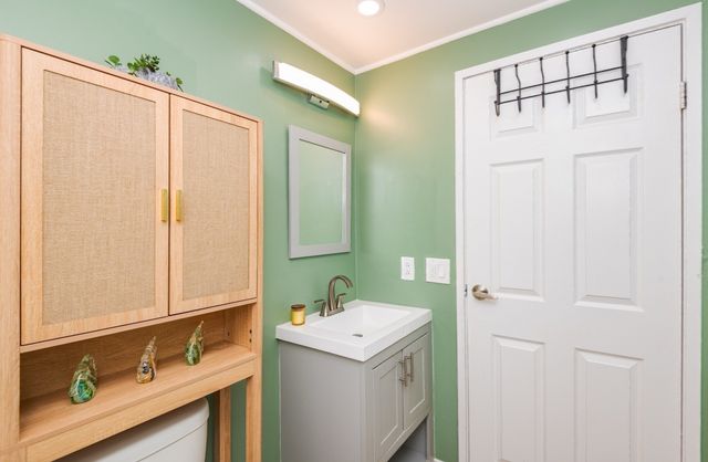 100 Boatswains Way 510, Chelsea, MA 02150