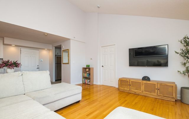 100 Boatswains Way 510, Chelsea, MA 02150