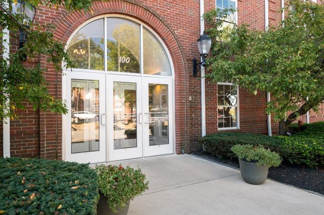 100 Boatswains Way 510, Chelsea, MA 02150