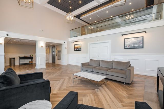 100 Boatswains Way 510, Chelsea, MA 02150