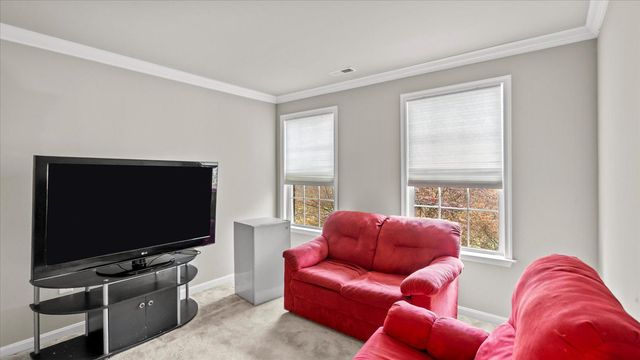 7 NOAH CT, Woodstock, MD 21163