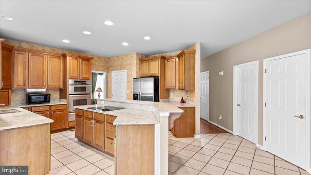 7 NOAH CT, Woodstock, MD 21163