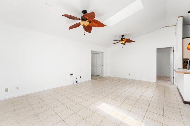 5016 El Claro Circle, West Palm Beach, FL 33415