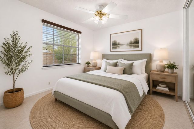 5016 El Claro Circle, West Palm Beach, FL 33415