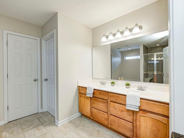 6640 Avalon Boulevard, Avon, IN 46123