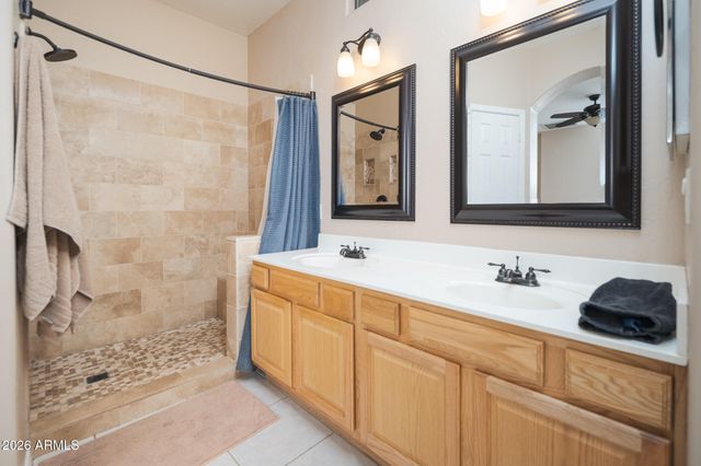 22016 W BEACON Lane, Wittmann, AZ 85361
