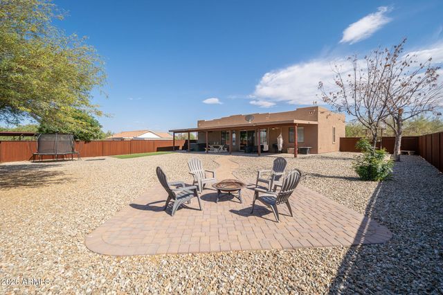 22016 W BEACON Lane, Wittmann, AZ 85361