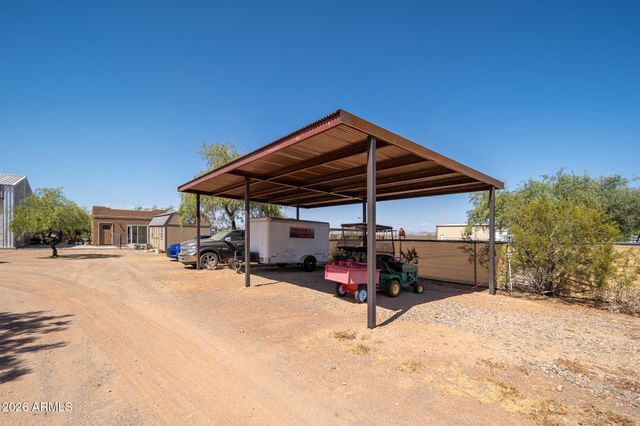 22016 W BEACON Lane, Wittmann, AZ 85361