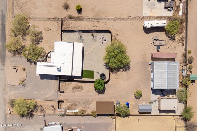 22016 W BEACON Lane, Wittmann, AZ 85361