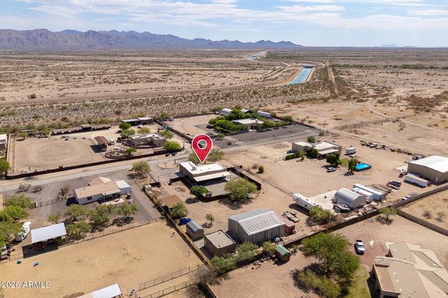 22016 W BEACON Lane, Wittmann, AZ 85361