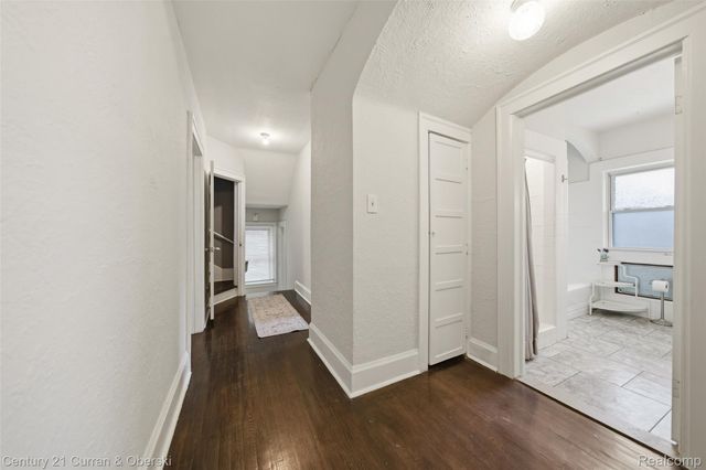 17166 Parkside Street, Detroit, MI 48221