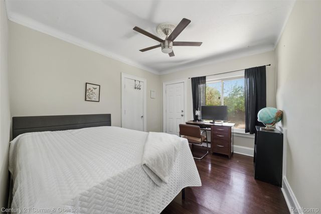 17166 Parkside Street, Detroit, MI 48221