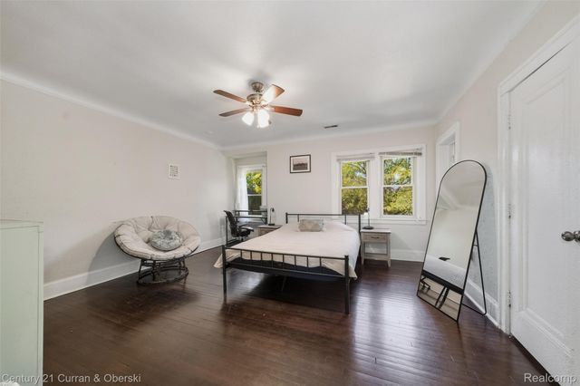 17166 Parkside Street, Detroit, MI 48221