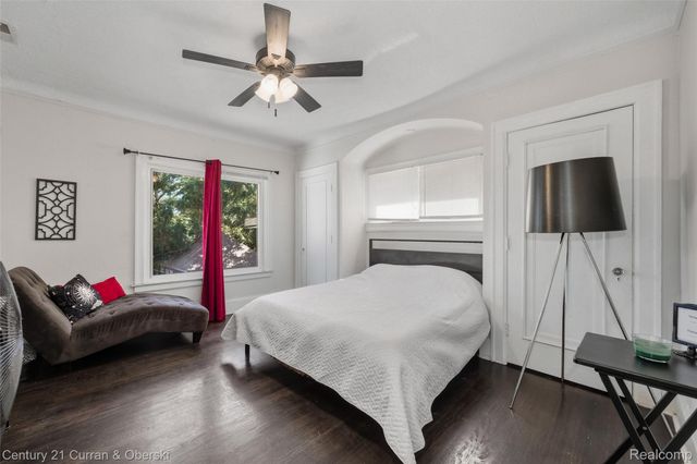 17166 Parkside Street, Detroit, MI 48221