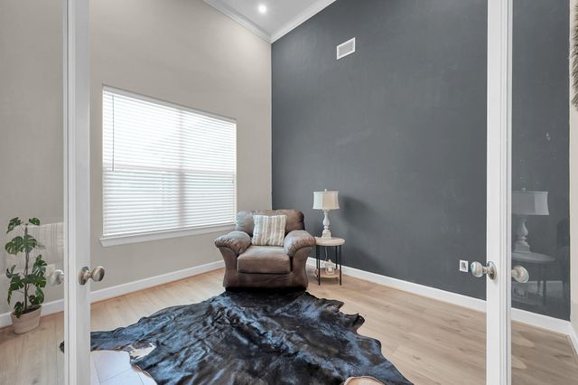 121 Bermuda Circle, Montgomery, TX 77356