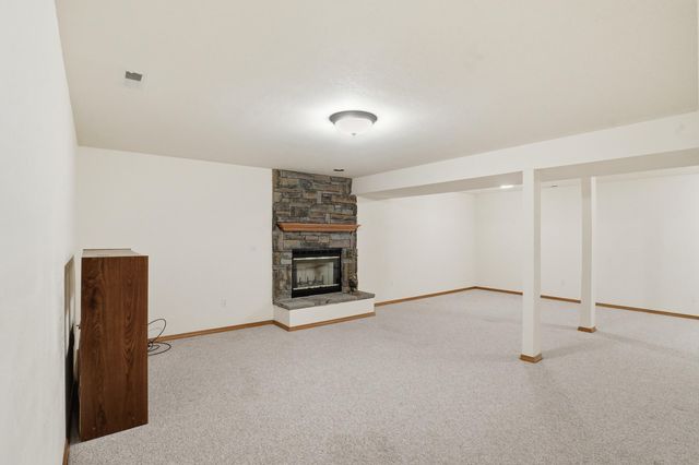 660 Hunt Club Circle, Galena, MO 65656