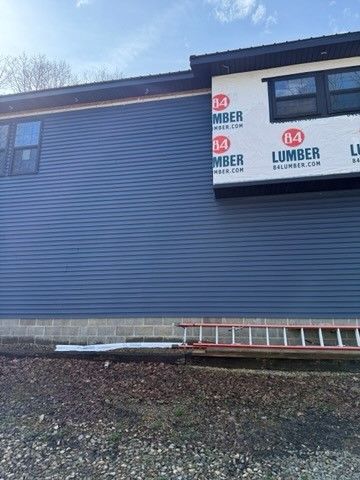 433 Greenbriar Rd, Dunbar, PA 15431