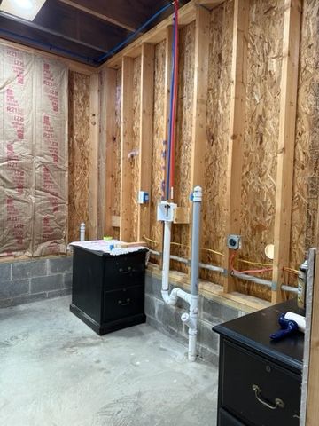 433 Greenbriar Rd, Dunbar, PA 15431