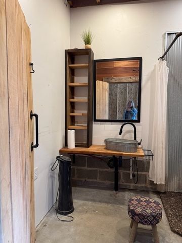 433 Greenbriar Rd, Dunbar, PA 15431