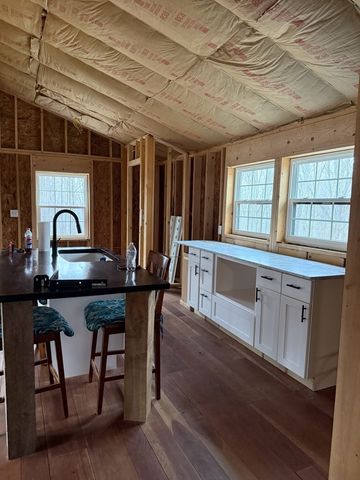 433 Greenbriar Rd, Dunbar, PA 15431