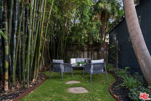 2441 21st Street, Santa Monica, CA 90405
