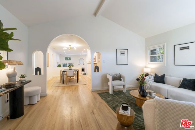2441 21st Street, Santa Monica, CA 90405