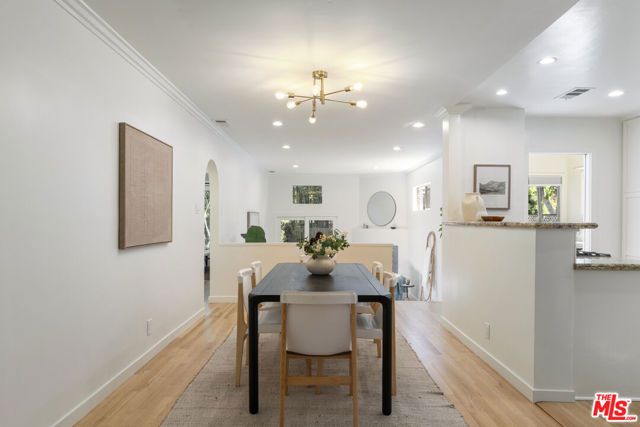 2441 21st Street, Santa Monica, CA 90405