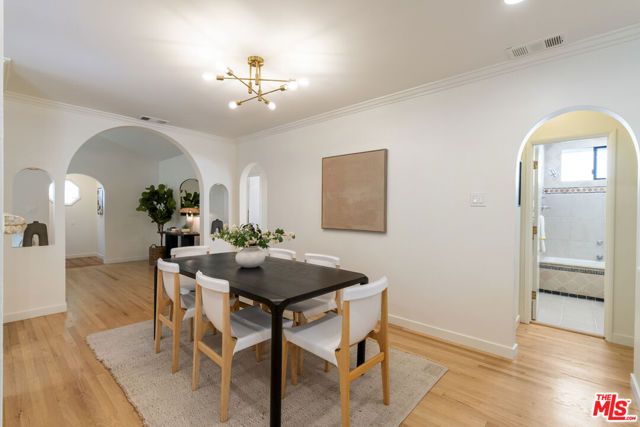 2441 21st Street, Santa Monica, CA 90405