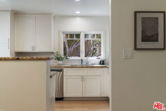 2441 21st Street, Santa Monica, CA 90405