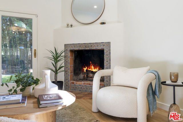 2441 21st Street, Santa Monica, CA 90405