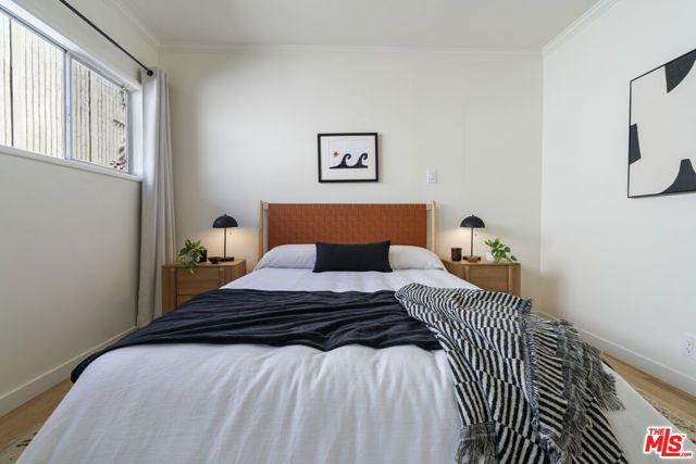 2441 21st Street, Santa Monica, CA 90405