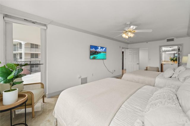 2011 N Ocean Boulevard 401, Fort Lauderdale, FL 33305