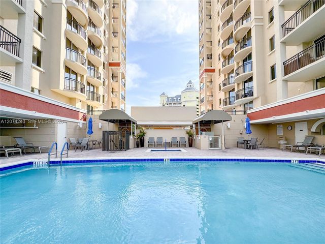 2011 N Ocean Boulevard 401, Fort Lauderdale, FL 33305