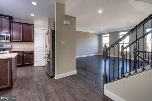 103 ISABELLE CT, Marlton, NJ 08053