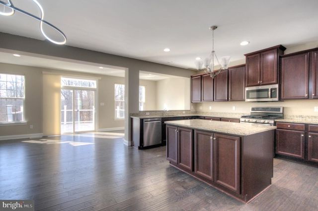 103 ISABELLE CT, Marlton, NJ 08053