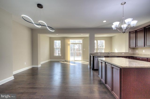 103 ISABELLE CT, Marlton, NJ 08053