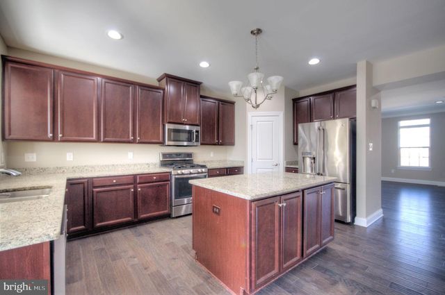 103 ISABELLE CT, Marlton, NJ 08053