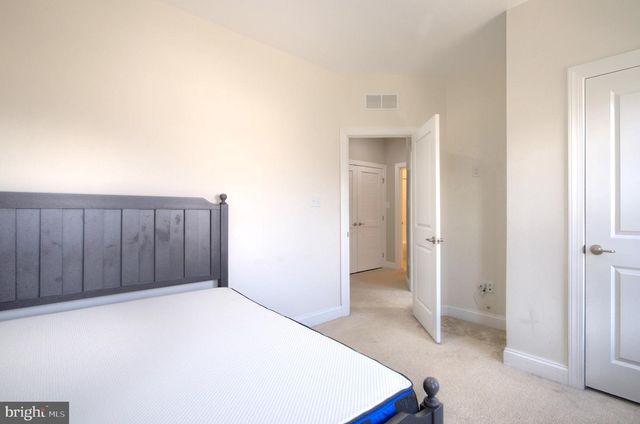 103 ISABELLE CT, Marlton, NJ 08053