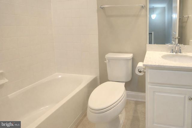 103 ISABELLE CT, Marlton, NJ 08053