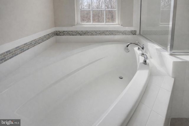 103 ISABELLE CT, Marlton, NJ 08053