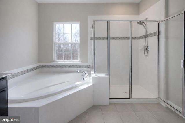 103 ISABELLE CT, Marlton, NJ 08053