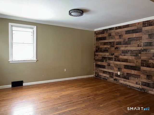 23 Woodpark Drive, Watertown, CT 06795